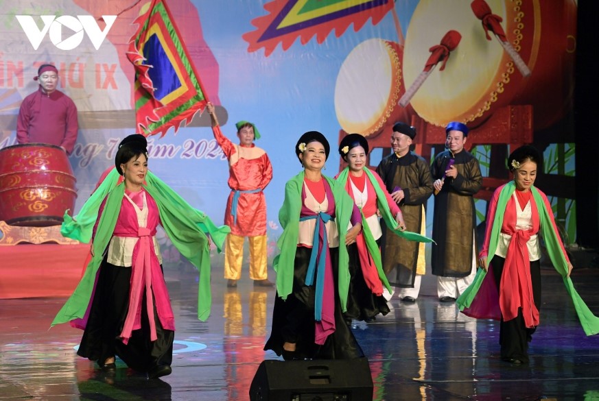 Những người yêu chèo hội ngộ tại Liên hoan phát thanh toàn quốc lần thứ XVI- Ảnh 15. Những người yêu chèo hội ngộ tại Liên hoan phát thanh toàn quốc lần thứ XVI- Ảnh 15.