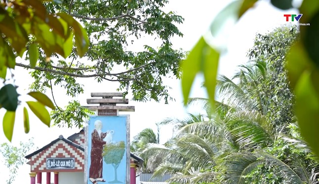 Thiêng liêng những kỉ vật đồng bào miền Nam tập kết ra Bắc gửi tặng Bác Hồ- Ảnh 2. Thiêng liêng những kỉ vật đồng bào miền Nam tập kết ra Bắc gửi tặng Bác Hồ- Ảnh 2.